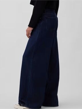 GAP Relaxed Wide-Leg Jeans in Dark Blue Denim